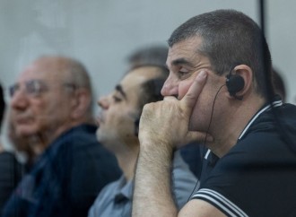 Ermənistan silahlı qüvvələrinin hücumları nəticəsində yaralanmış, mülklərini itirmiş, əsirlikdə və girovluqda olmuş zərərçəkmiş şəxslər məhkəmədə ifadə veriblər