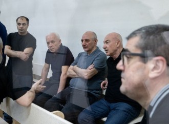 Ermənistan silahlı qüvvələrinin hücumları nəticəsində yaralanmış, əsirlikdə və girovluqda işgəncələrə məruz qalmış, mina qurbanı olmuş şəxslər məhkəmədə ifadə veriblər