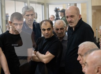 Ermənistan silahlı qüvvələrinin Xankəndiyə, Laçına, Kəlbəcərə, Ağdərəyə, Cəbrayıla, Füzuliyə hücumları nəticəsində məcburi köçkün düşmüş, yaralanmış, doğmaları öldürülmüş şəxslər məhkəmədə ifadə veriblər