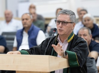 Ermənistan silahlı qüvvələrinin Xankəndiyə, Laçına, Kəlbəcərə, Ağdərəyə, Cəbrayıla, Füzuliyə hücumları nəticəsində məcburi köçkün düşmüş, yaralanmış, doğmaları öldürülmüş şəxslər məhkəmədə ifadə veriblər