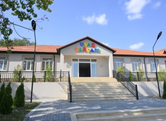 Heydər Əliyev Fondunun vitse-prezidenti Leyla Əliyeva Şamaxıda inşa olunan körpələr evi-uşaq bağçalarının açılışında iştirak edib