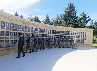 Dövlət Suverenliyi Günü münasibətilə Azərbaycan Ordusunda silsilə tədbirlər keçirilib