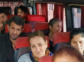 Ağdərənin Həsənriz kəndinə növbəti köç karvanı yola salınıb