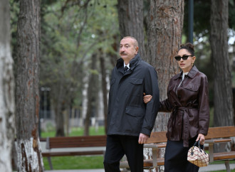 Prezident İlham Əliyev və Birinci xanım Mehriban Əliyeva Bakının Nərimanov rayonunda salınan yeni parkın açılışında iştirak ediblər