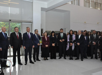 Biləsuvarda Zəfərin ruhu adlı foto və rəsm sərgisi keçirilib