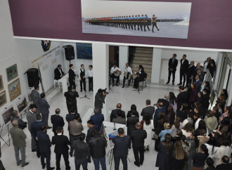 Biləsuvarda Zəfərin ruhu adlı foto və rəsm sərgisi keçirilib