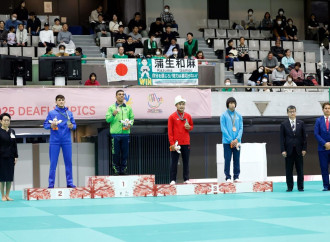 Azərbaycanın idman tarixində ilk deflimpiya medalı