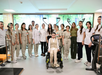 Yeni Klinikada Yeni Robotik Reabilitasiya və Sümük İliyi Transplantasiyası mərkəzlərinin açılış mərasimi olub
