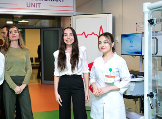 Yeni Klinikada Yeni Robotik Reabilitasiya və Sümük İliyi Transplantasiyası mərkəzlərinin açılış mərasimi olub
