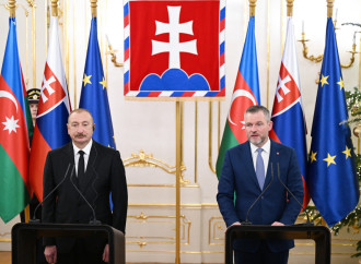 Azərbaycan və Slovakiya Prezidentləri mətbuata bəyanatlarla çıxış ediblər