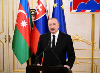 Azərbaycan və Slovakiya Prezidentləri mətbuata bəyanatlarla çıxış ediblər