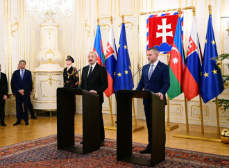 Azərbaycan və Slovakiya Prezidentləri mətbuata bəyanatlarla çıxış ediblər