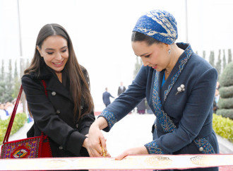 Heydər Əliyev Fondunun vitse-prezidenti Leyla Əliyeva Türkmənistanda Qayğıya ehtiyacı olan uşaqlara yardım üzrə xeyriyyə Fondunun Avaza filialının açılış mərasimində iştirak edib