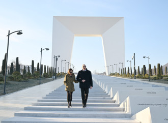 Prezident İlham Əliyev və Birinci xanım Mehriban Əliyeva Xankəndi şəhərində Zəfər parkının açılışında iştirak ediblər