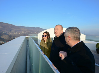 Prezident İlham Əliyev və Birinci xanım Mehriban Əliyeva Xankəndi şəhərində Zəfər parkının açılışında iştirak ediblər