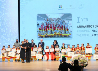 Leyla Əliyeva və Alena Əliyeva Uşaq İncəsənət Festivalının yekun mükafatlandırma mərasimində iştirak ediblər