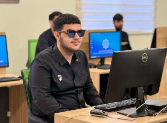 Görmə məhdudiyyətli şəxslər üçün yeni peşə kursuna başlanıb
