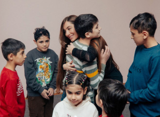 Arzu Əliyeva və Alena Əliyeva Həssas əhali qruplarından olan şəxslər üçün Sığınacaq və Sosial Reabilitasiya Müəssisəsini ziyarət ediblər