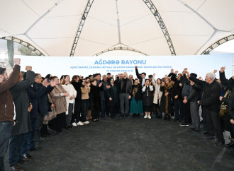 Prezident İlham Əliyev Ağdərənin Aşağı Oratağ kəndində Aşağı Oratağ, Çıldıran, Heyvalı və Çapar kəndlərinin sakinləri ilə görüşüb