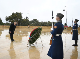 Prezident İlham Əliyev 20 Yanvar şəhidlərinin xatirəsini yad edib