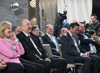 Prezident İlham Əliyev Davosda “Euronews” televiziyasına müsahibə verib