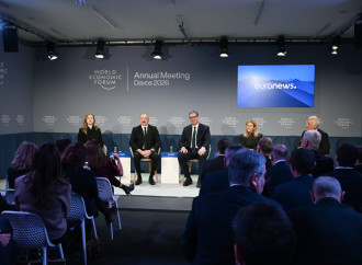 Prezident İlham Əliyev Davosda “Avrasiyanın iqtisadi özünəməxsusluğunun müəyyənləşdirilməsi” mövzusunda panel iclasında iştirak edir