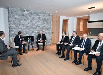Prezident İlham Əliyev Davosda “Brookfield Asset Management” şirkətinin prezidenti ilə görüşüb