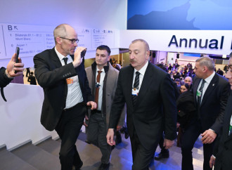 Prezident İlham Əliyev Ümumdünya İqtisadi Forumu çərçivəsində panel iclasda iştirak edib