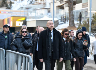 Prezident İlham Əliyev Ümumdünya İqtisadi Forumu çərçivəsində panel iclasda iştirak edib