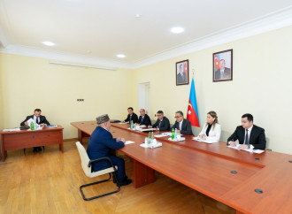 Dövlət Komitəsinin sədri Qobustanda vətəndaşları qəbul edib