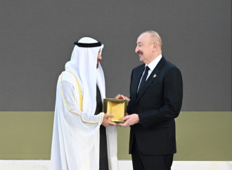 Prezident İlham Əliyevə Əbu-Dabidə “Zayed İnsan Qardaşlığı Mükafatı” təqdim olunub