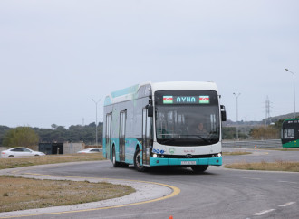 Avtobus idarə edəcək qadın sürücülər üçün təlimlər davam edir