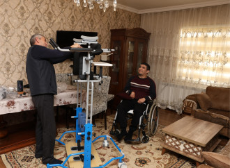 Daha 130-dan çox şəxsə reabilitasiya vasitələri ünvanlarına aparılaraq təqdim edilib