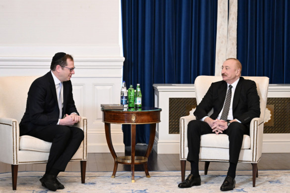 Prezident İlham Əliyev Vaşinqtonda Amerika İsrail İctimai Əlaqələr Komitəsinin icraçı direktoru və digər rəhbər heyəti ilə görüşüb