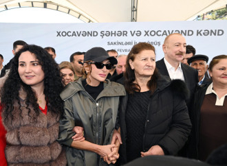 Prezident İlham Əliyev və Birinci xanım Mehriban Əliyeva Xocavənd şəhər və Xocavənd kənd sakinləri ilə görüşüblər