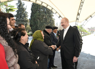 Prezident İlham Əliyev və Birinci xanım Mehriban Əliyeva Xocavənd şəhər və Xocavənd kənd sakinləri ilə görüşüblər