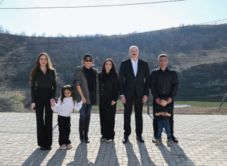 Prezident İlham Əliyev və Birinci xanım Mehriban Əliyeva Xocalının Xanabad kəndində görülmüş işlərlə tanış olublar