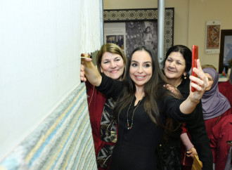 Heydər Əliyev Fondunun vitse-prezidenti Leyla Əliyeva “Azərxalça” ASC-nin Şuşa məscidi üçün hazırladığı növbəti xalçalarının kəsim mərasimində iştirak edib