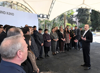 Prezident İlham Əliyev və Birinci xanım Mehriban Əliyeva Xocavənd şəhər və Xocavənd kənd sakinləri ilə görüşüblər