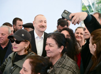 Prezident İlham Əliyev və Birinci xanım Mehriban Əliyeva Xocavənd şəhər və Xocavənd kənd sakinləri ilə görüşüblər