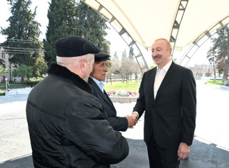 Prezident İlham Əliyev və Birinci xanım Mehriban Əliyeva Xocavənd şəhər və Xocavənd kənd sakinləri ilə görüşüblər