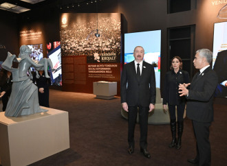 Prezident İlham Əliyev və Birinci xanım Mehriban Əliyeva Xocalı Soyqırımı Memorialının açılışında iştirak ediblər