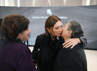 Prezident İlham Əliyev və Birinci xanım Mehriban Əliyeva Xocalı Soyqırımı Memorialının açılışında iştirak ediblər
