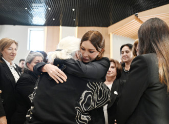 Prezident İlham Əliyev və Birinci xanım Mehriban Əliyeva Xocalı Soyqırımı Memorialının açılışında iştirak ediblər