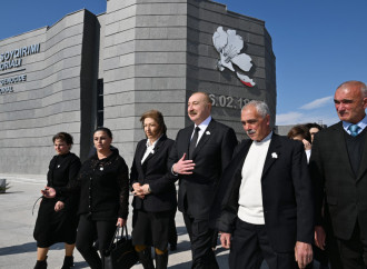 Prezident İlham Əliyev və Birinci xanım Mehriban Əliyeva Xocalı Soyqırımı Memorialının açılışında iştirak ediblər