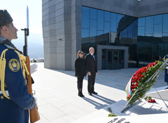 Prezident İlham Əliyev və Birinci xanım Mehriban Əliyeva Xocalı Soyqırımı Memorialının açılışında iştirak ediblər