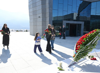 Prezident İlham Əliyev və Birinci xanım Mehriban Əliyeva Xocalı Soyqırımı Memorialının açılışında iştirak ediblər