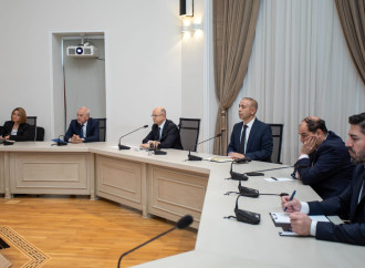 Energetika naziri “Masdar”ın baş icraçı direktoru ilə enerji layihələrini müzakirə edib