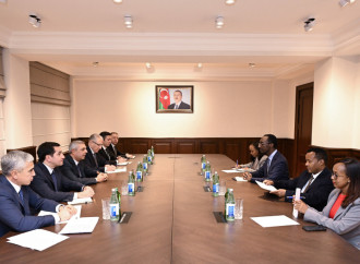 Prezident Administrasiyasının rəhbəri Samir Nuriyev COP32-nin Prezidenti ilə görüşüb