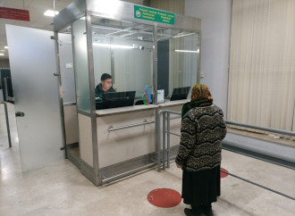 Azərbaycan vətəndaşlarının İrandan təxliyəsi davam edir